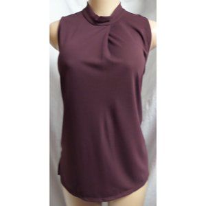 NWT ANN TAYLOR  BURGUNDY FRONT PLEAT SLEEVELESS MOCK NECK TOP BLOUSE SIZE: LP